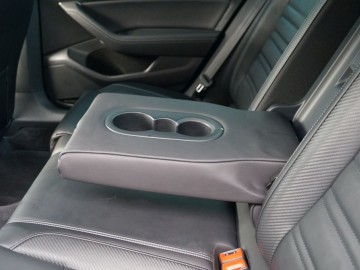Volkswagen Passat 1.8 TSI BlueMotion Technology 180 KM &ndash; Klasyka klasyki!