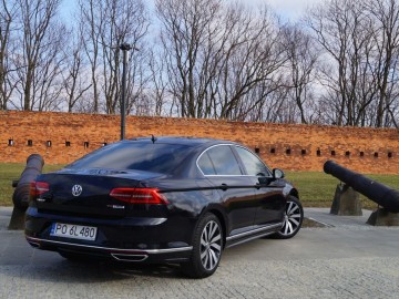 Volkswagen Passat 1.8 TSI BlueMotion Technology 180 KM &ndash; Klasyka klasyki!