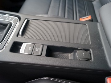 Volkswagen Passat 1.8 TSI BlueMotion Technology 180 KM &ndash; Klasyka klasyki!