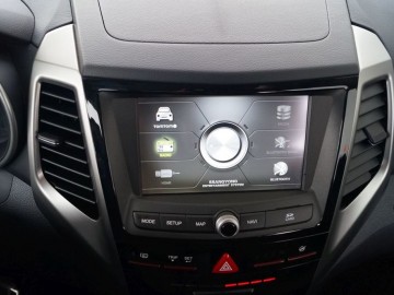 SsangYong Tivoli 1,6 e-XDi 2WD QUARTZ &ndash; Zwyczajnie zwyczajny!