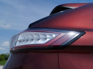 Ford Edge II 2.0 TDCI 180 KM 4&times;4 &ndash; Dwa łyki Ameryki