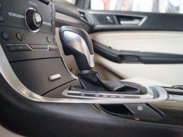 Ford Edge II 2.0 TDCI 180 KM 4&times;4 &ndash; Dwa łyki Ameryki
