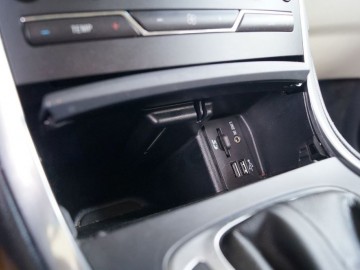 Ford Edge II 2.0 TDCI 180 KM 4&times;4 &ndash; Dwa łyki Ameryki