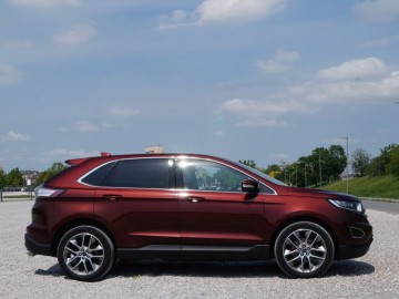 Ford Edge II 2.0 TDCI 180 KM 4&times;4 &ndash; Dwa łyki Ameryki