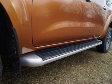 Nissan Navara IV Double Cab 6MT 2.3 DCi 190KM &ndash; W klasie Lux, czyli z rancza do opery&hellip;