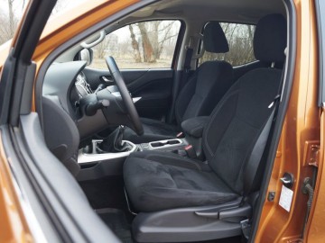 Nissan Navara IV Double Cab 6MT 2.3 DCi 190KM &ndash; W klasie Lux, czyli z rancza do opery&hellip;