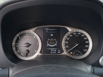 Nissan Navara IV Double Cab 6MT 2.3 DCi 190KM &ndash; W klasie Lux, czyli z rancza do opery&hellip;