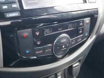 Nissan Navara IV Double Cab 6MT 2.3 DCi 190KM &ndash; W klasie Lux, czyli z rancza do opery&hellip;