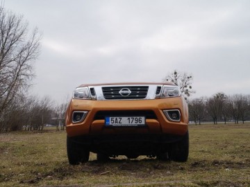 Nissan Navara IV Double Cab 6MT 2.3 DCi 190KM &ndash; W klasie Lux, czyli z rancza do opery&hellip;