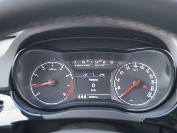 Opel Corsa 1.0 Turbo Color Edition &ndash; Uniwersalna?