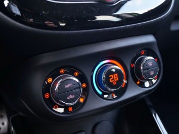 Opel Corsa 1.0 Turbo Color Edition &ndash; Uniwersalna?