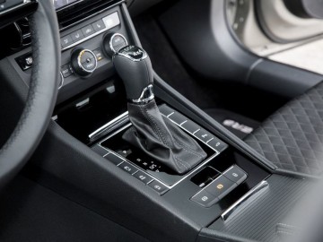 Skoda Superb 2,0 TDI 190 KM 6AT DSG 4&times;4 &ndash; Dynamiczny abstynent&hellip;