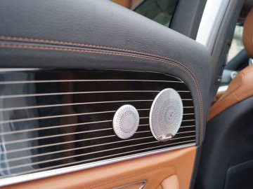 Mercedes Benz E220d W213 kombi 9G-Tronic &ndash; Elegancja i blichtr