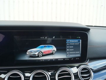 Mercedes Benz E220d W213 kombi 9G-Tronic &ndash; Elegancja i blichtr