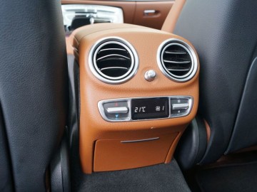 Mercedes Benz E220d W213 kombi 9G-Tronic &ndash; Elegancja i blichtr