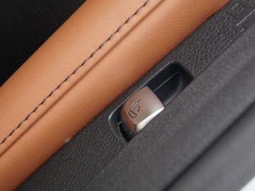Mercedes Benz E220d W213 kombi 9G-Tronic &ndash; Elegancja i blichtr