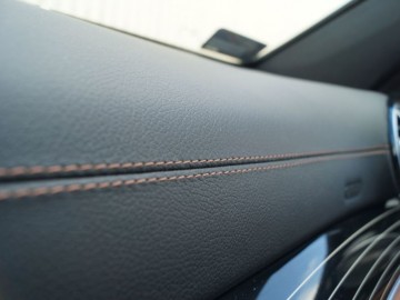 Mercedes Benz E220d W213 kombi 9G-Tronic &ndash; Elegancja i blichtr