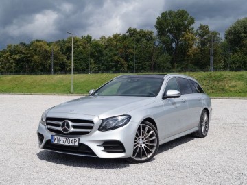 Mercedes Benz E220d W213 kombi 9G-Tronic &ndash; Elegancja i blichtr