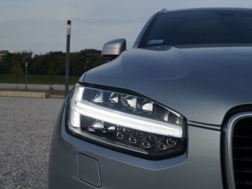 Volvo XC90 Twin Engine T8 AWD &ndash; Hybryda dla opornych