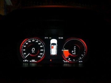 Volvo XC90 Twin Engine T8 AWD &ndash; Hybryda dla opornych