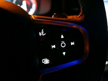 Volvo XC90 Twin Engine T8 AWD &ndash; Hybryda dla opornych