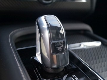 Volvo XC90 Twin Engine T8 AWD &ndash; Hybryda dla opornych