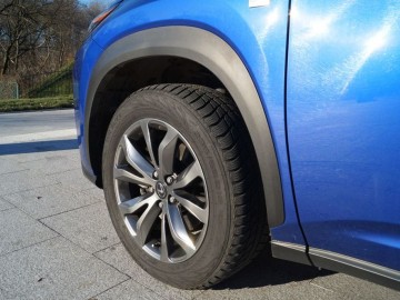 Lexus NX 200T AWD &ndash; Typ nadzwyczajny