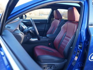 Lexus NX 200T AWD &ndash; Typ nadzwyczajny