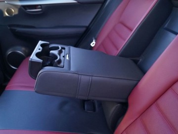 Lexus NX 200T AWD &ndash; Typ nadzwyczajny