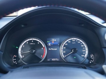 Lexus NX 200T AWD &ndash; Typ nadzwyczajny