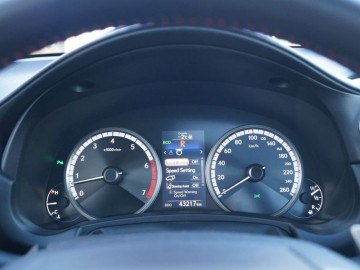 Lexus NX 200T AWD &ndash; Typ nadzwyczajny