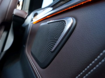 Mercedes-Benz V 250 CDI 7-G Tronic Plus: Kiedy S-Klasa to za mało