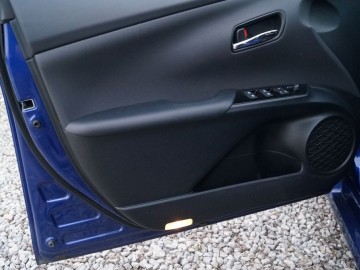 Toyota Prius 1.8 Hybrid Synergy Drive 122KM CVT - Ekologiczny i oryginalny