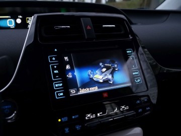 Toyota Prius 1.8 Hybrid Synergy Drive 122KM CVT - Ekologiczny i oryginalny