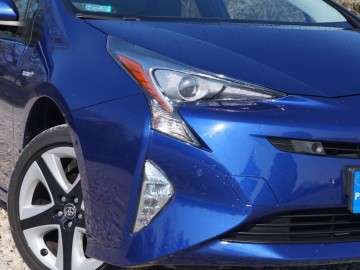Toyota Prius 1.8 Hybrid Synergy Drive 122KM CVT - Ekologiczny i oryginalny