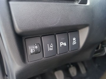 Honda Jazz 1,3 i-VTEC MT Comfort &ndash; Mikro Ninja