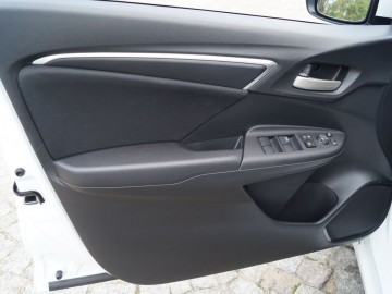 Honda Jazz 1,3 i-VTEC MT Comfort &ndash; Mikro Ninja