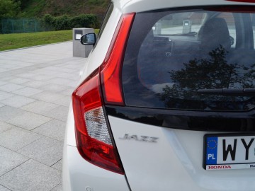 Honda Jazz 1,3 i-VTEC MT Comfort &ndash; Mikro Ninja