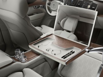 Volvo XC90 Excellence &ndash; Business class