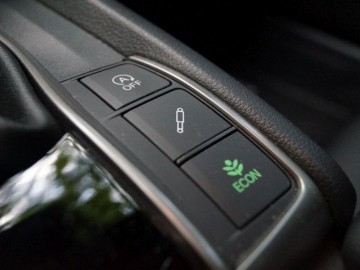 Honda Civic 1,0 turbo &ndash; Mroczne widmo czy nowy początek?