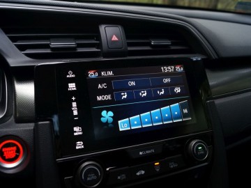 Honda Civic 1,0 turbo &ndash; Mroczne widmo czy nowy początek?
