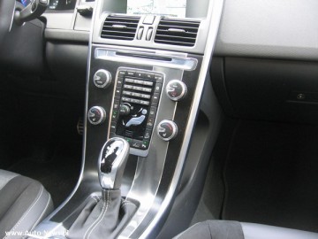 Volvo XC60 T5 Summum R-Design &ndash; Dla przyjemności