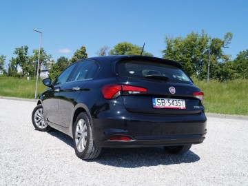 Fiat Tipo II Hatchback 1,4 T-Jet Lounge &ndash; Urokliwy
