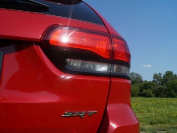 Jeep Grand Cherokee SRT 6.4 V8 HEMI &ndash; Ostatni nierozsądny