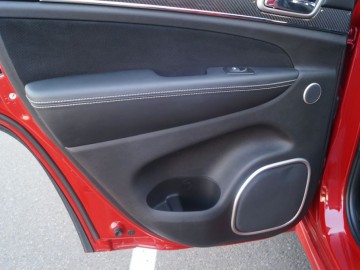 Jeep Grand Cherokee SRT 6.4 V8 HEMI &ndash; Ostatni nierozsądny