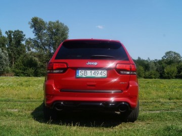 Jeep Grand Cherokee SRT 6.4 V8 HEMI &ndash; Ostatni nierozsądny