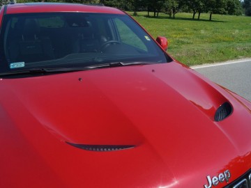 Jeep Grand Cherokee SRT 6.4 V8 HEMI &ndash; Ostatni nierozsądny