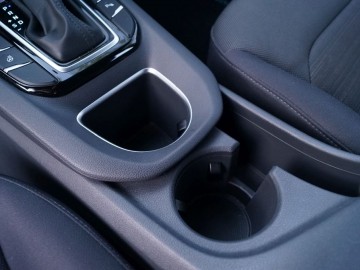 Hyundai IONIQ Hybrid 1,6 GDI 6DCT &ndash; Hyundai na bateryjce&hellip;