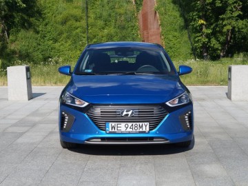 Hyundai IONIQ Hybrid 1,6 GDI 6DCT &ndash; Hyundai na bateryjce&hellip;