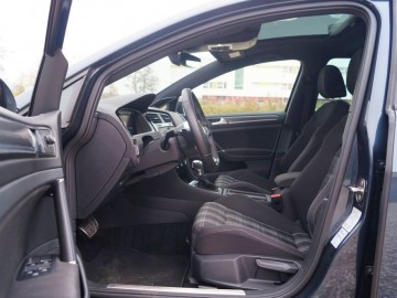 Volkswagen Golf GTD 2.0 TDI - Przyjemności kosztują&hellip;